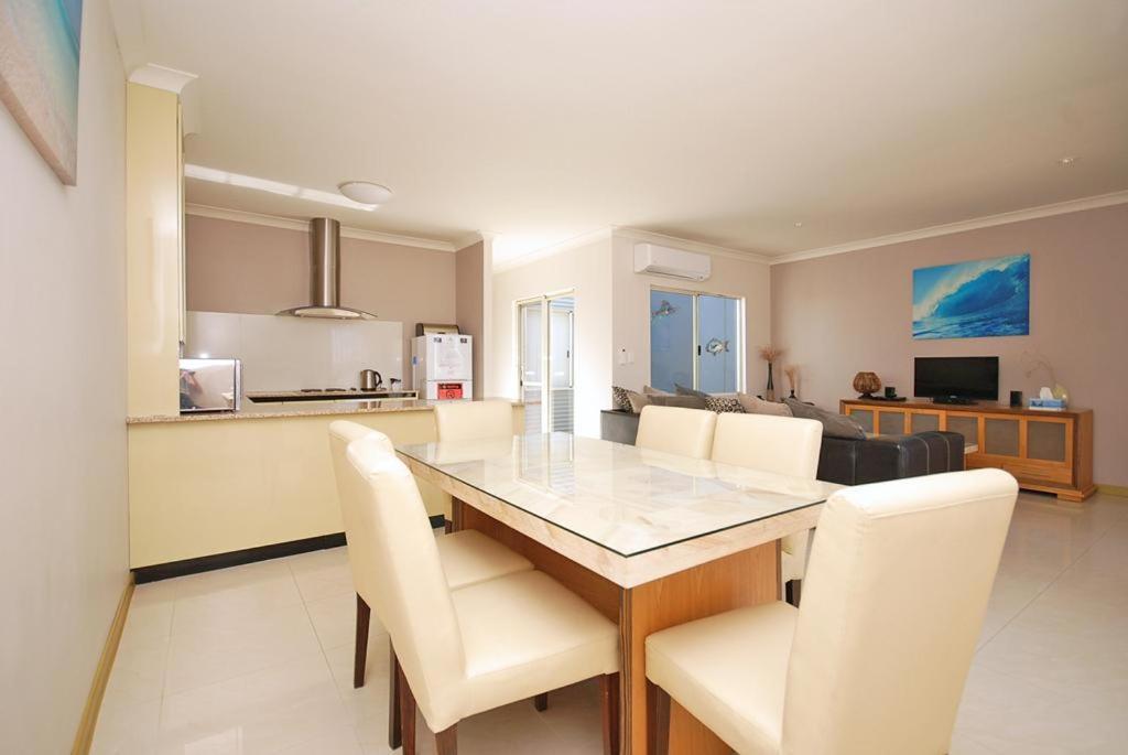 Ocean Breeze Villa Jurien Bay Dış mekan fotoğraf