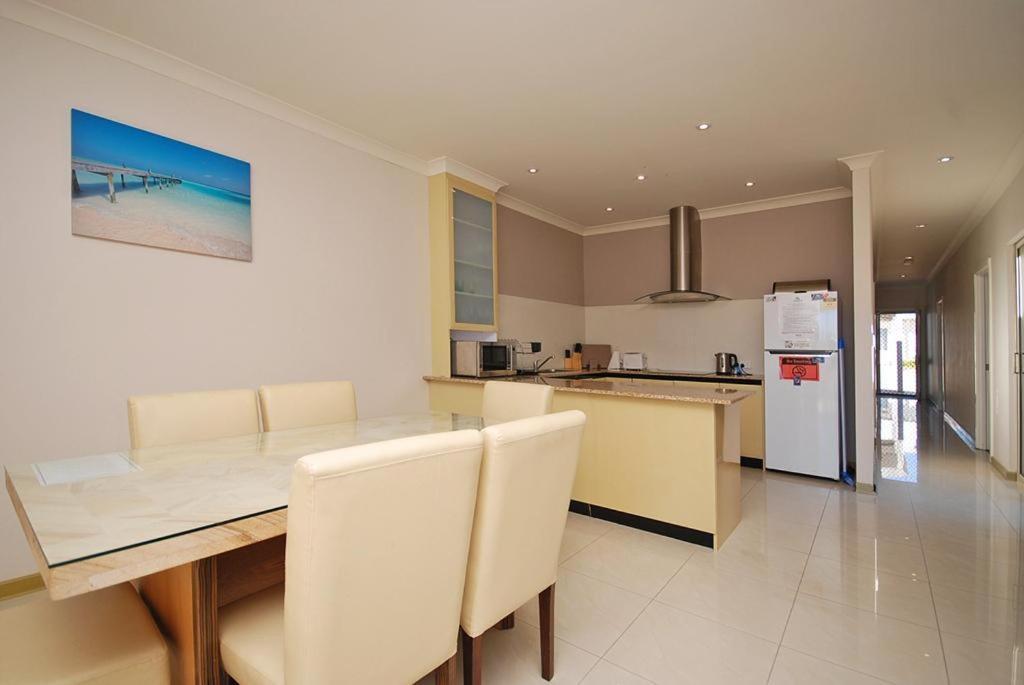 Ocean Breeze Villa Jurien Bay Dış mekan fotoğraf